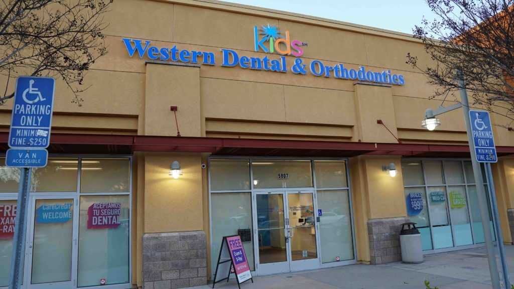 Dentist in san diego that accpets denti cal